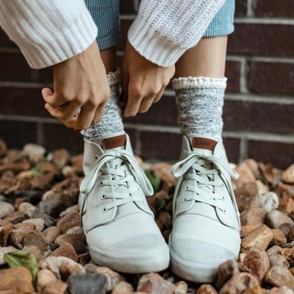 help me find socks!